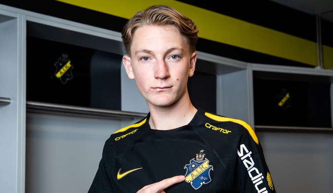 AIK Fotboll: 
       Officiellt: Lämnar AIK - för spel i Superettan 
    