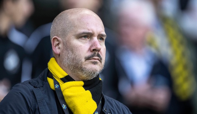 
       AIK:s klubbdirektör: 