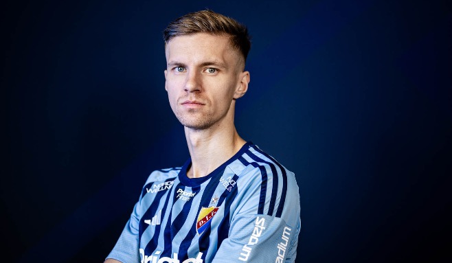 Djurgården Fotboll: 
       Samuel Leach Holm: 