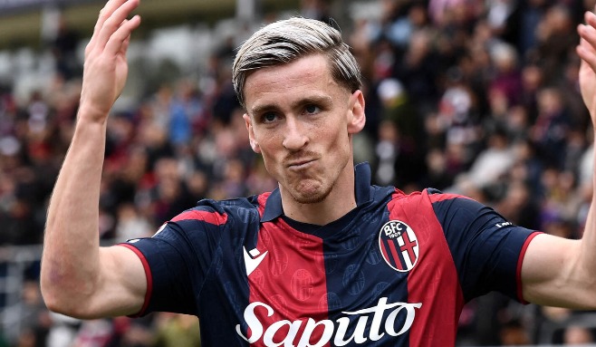 
       Utlånad från Milan till Bologna - som vill köpa loss honom? 
    