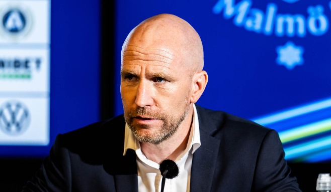 
       Rydström placeras i Brighton - Malmö FF uttalar sig 
    