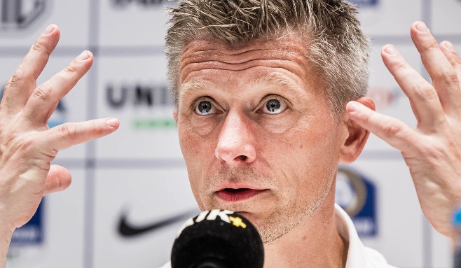 Mikkjal Thomassen