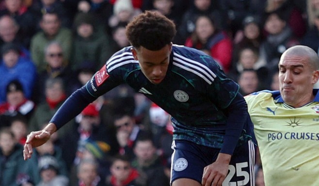 BBC: Manchester United jagar Louis Page