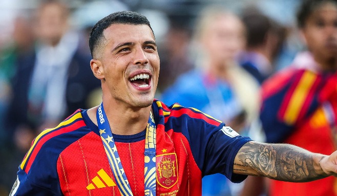 Pedro Porro på Barcelonas radar?
